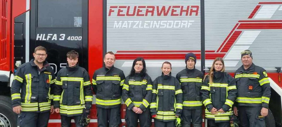 Erfolgreicher Abschluss der Grundausbildung